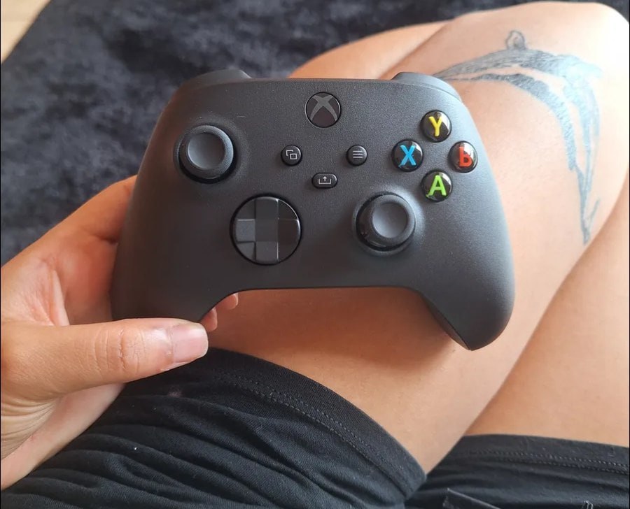 Controle Xbox Wireless Series X|S Carbon Black